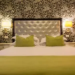 Pedrini Hotel