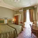 Pedrini Hotel 3*