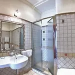 Pedrini Hotel